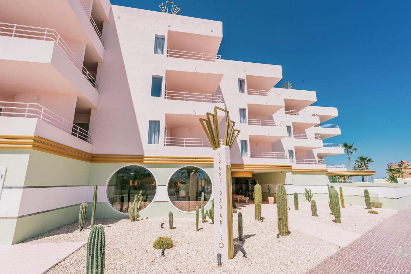 Hotel Grand Paradiso Ibiza - Adults Only 4*